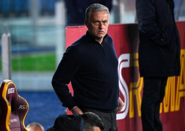 1662381001049078724.jpg 穆帅.jpg